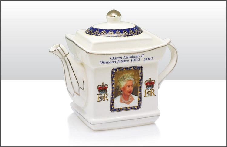 Queen's Diamond Jubilee Square Tea Set